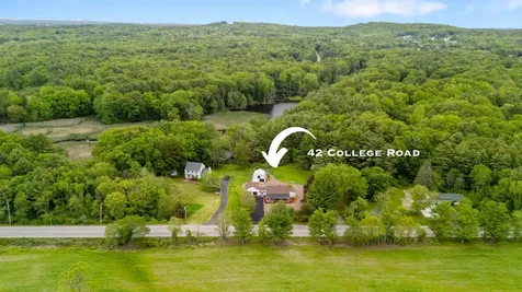 42 College Road Stratham NH 03885