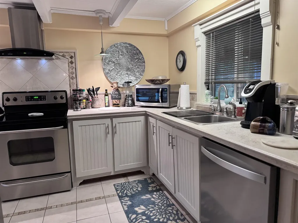 22 Chestnut Street Claremont NH 03743