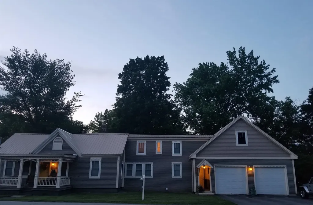 22 Chestnut Street Claremont NH 03743