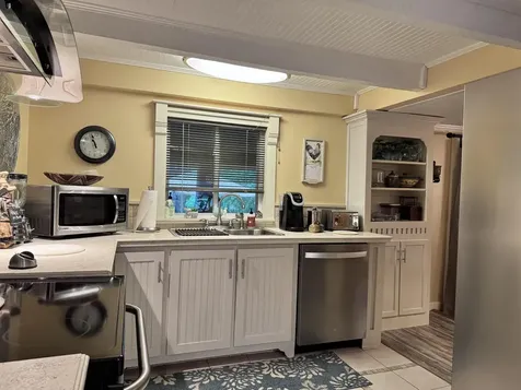22 Chestnut Street Claremont NH 03743