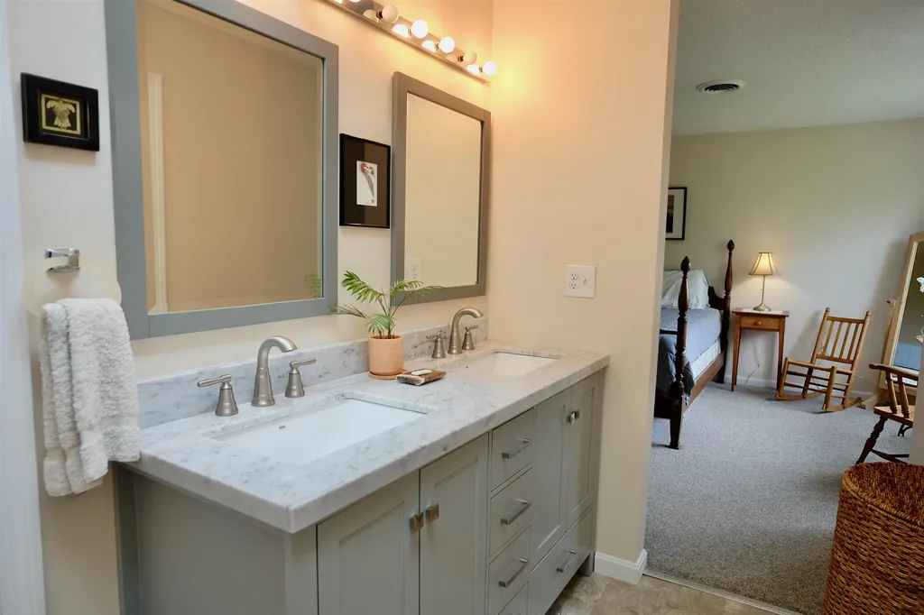 205 Mountain Road Concord NH 03301