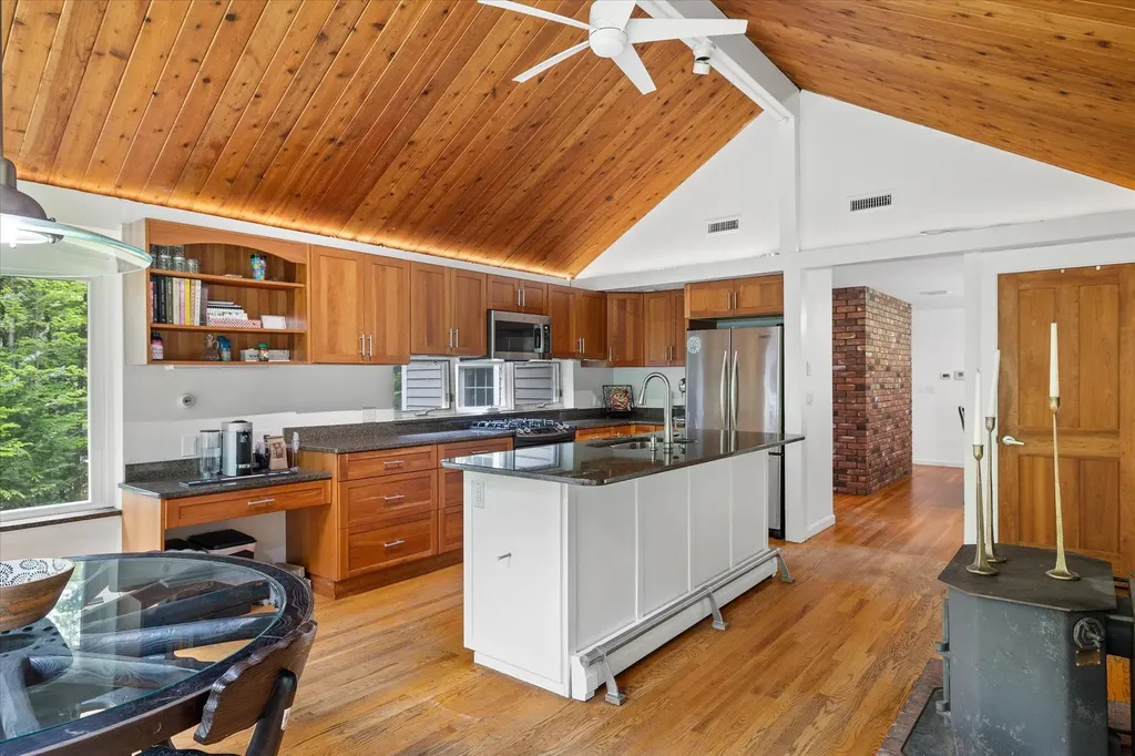 22 Acrebrook Road Keene NH 03431