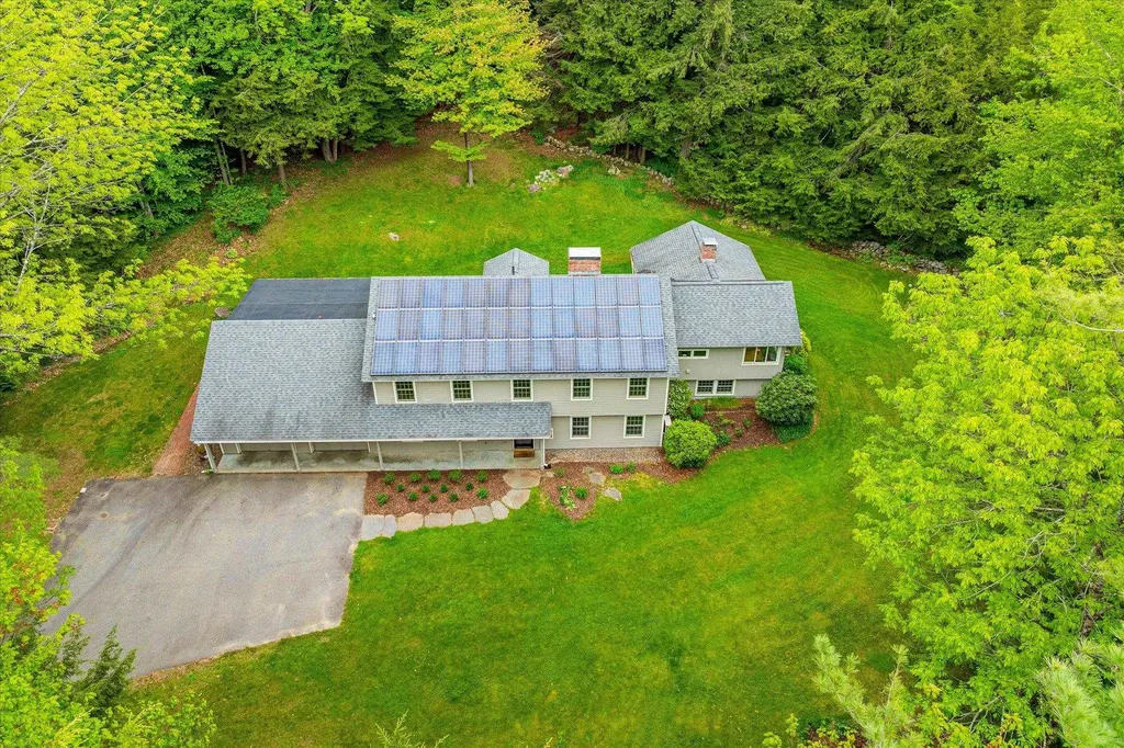 22 Acrebrook Road Keene NH 03431