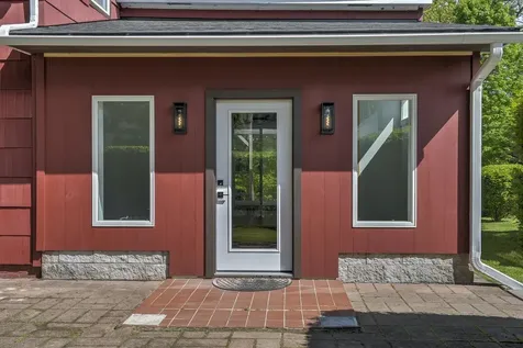 433 Elm Street Keene NH 03431