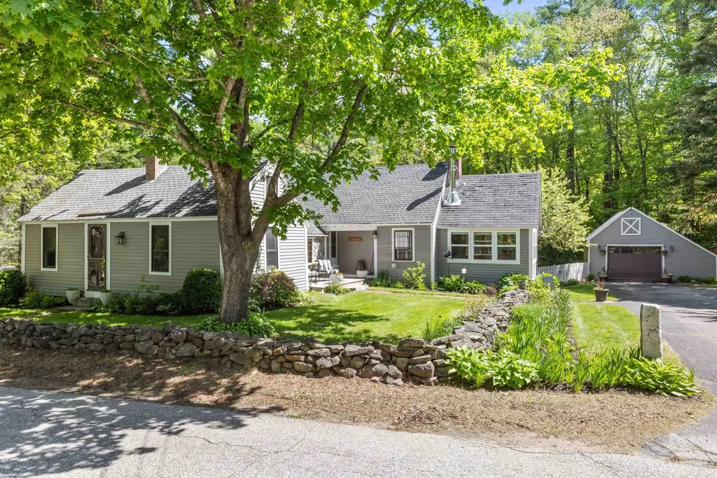 4 Turnpike Road Northfield NH 03276