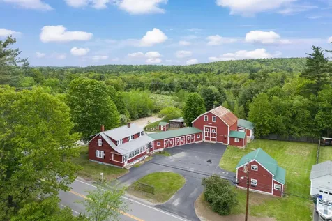 166 New Boston Road Goffstown NH 03045