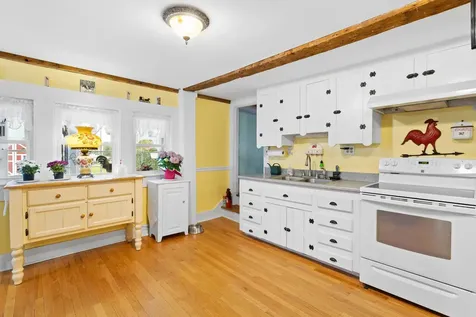 166 New Boston Road Goffstown NH 03045