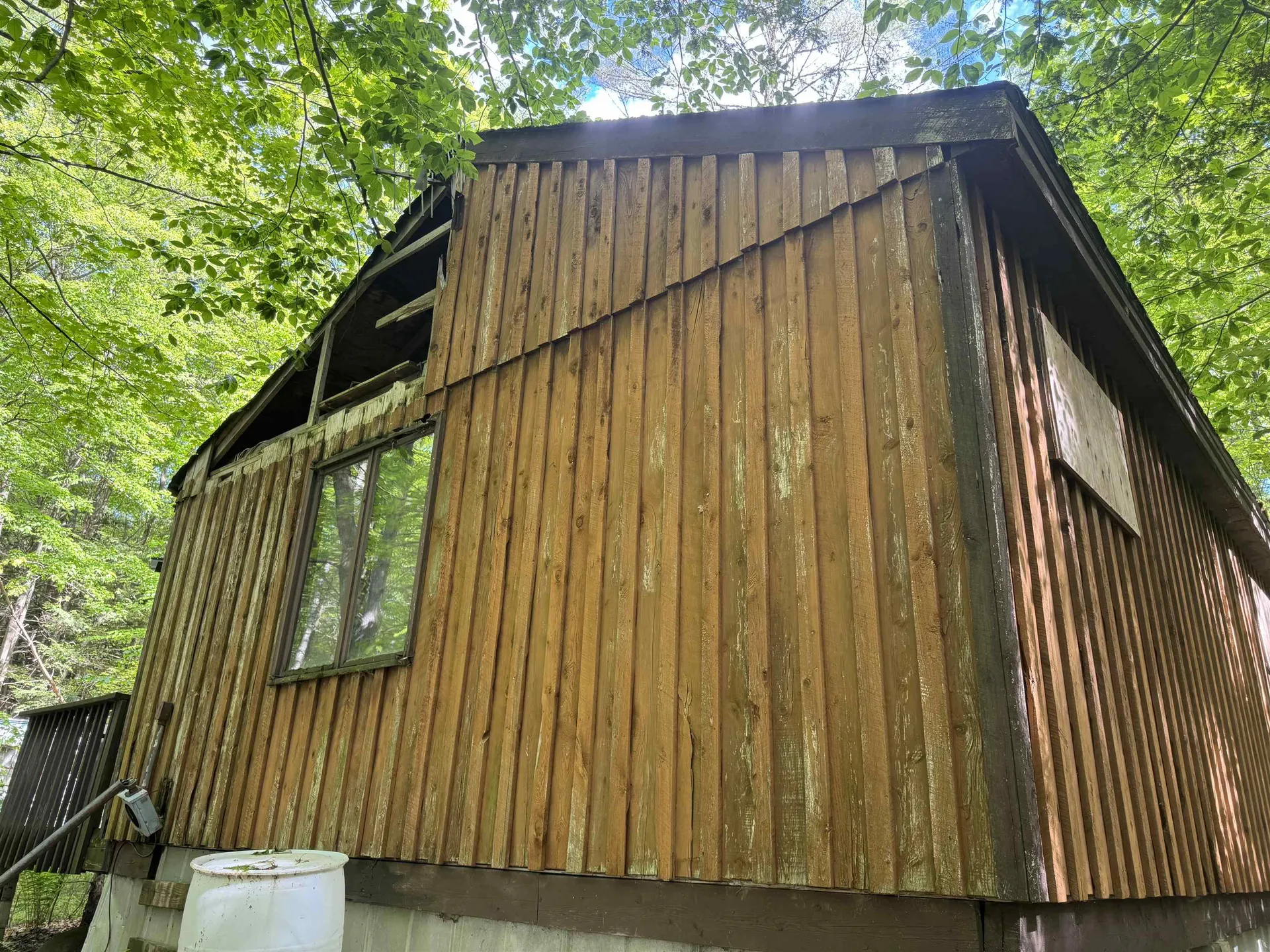 37 Fred Houghton Road Putney VT 05346