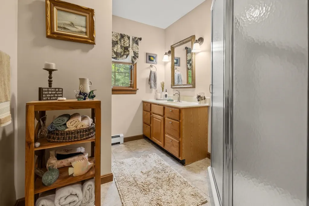 8 Mill Pond Road Grantham NH 03753