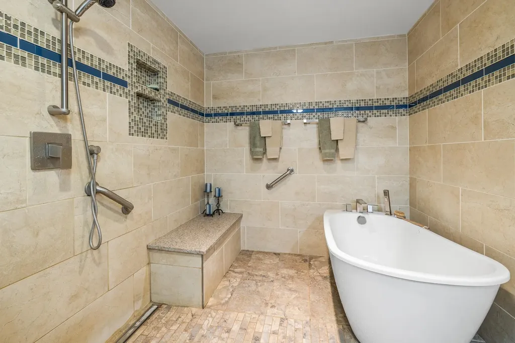 8 Mill Pond Road Grantham NH 03753