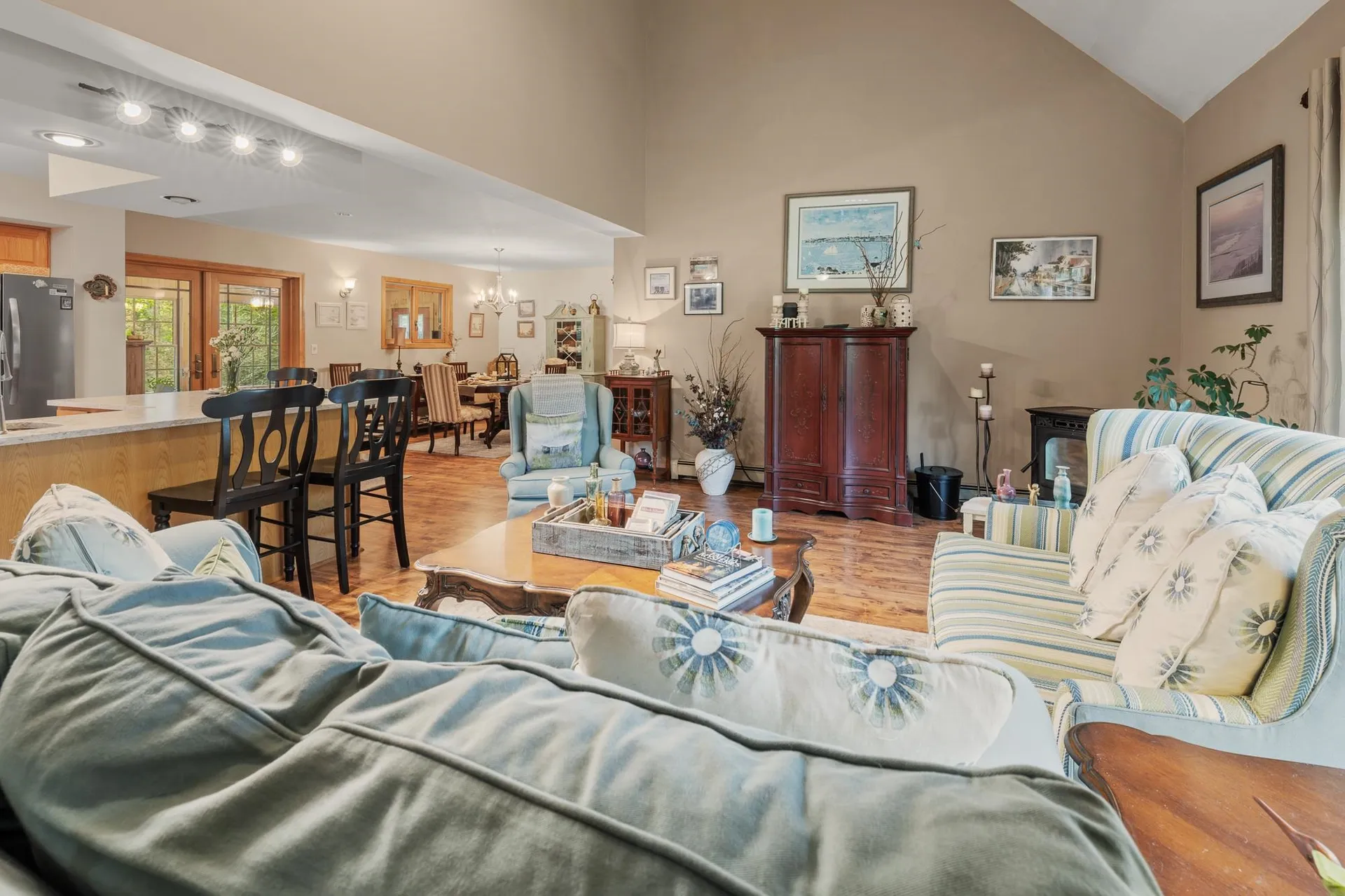 8 Mill Pond Road Grantham NH 03753