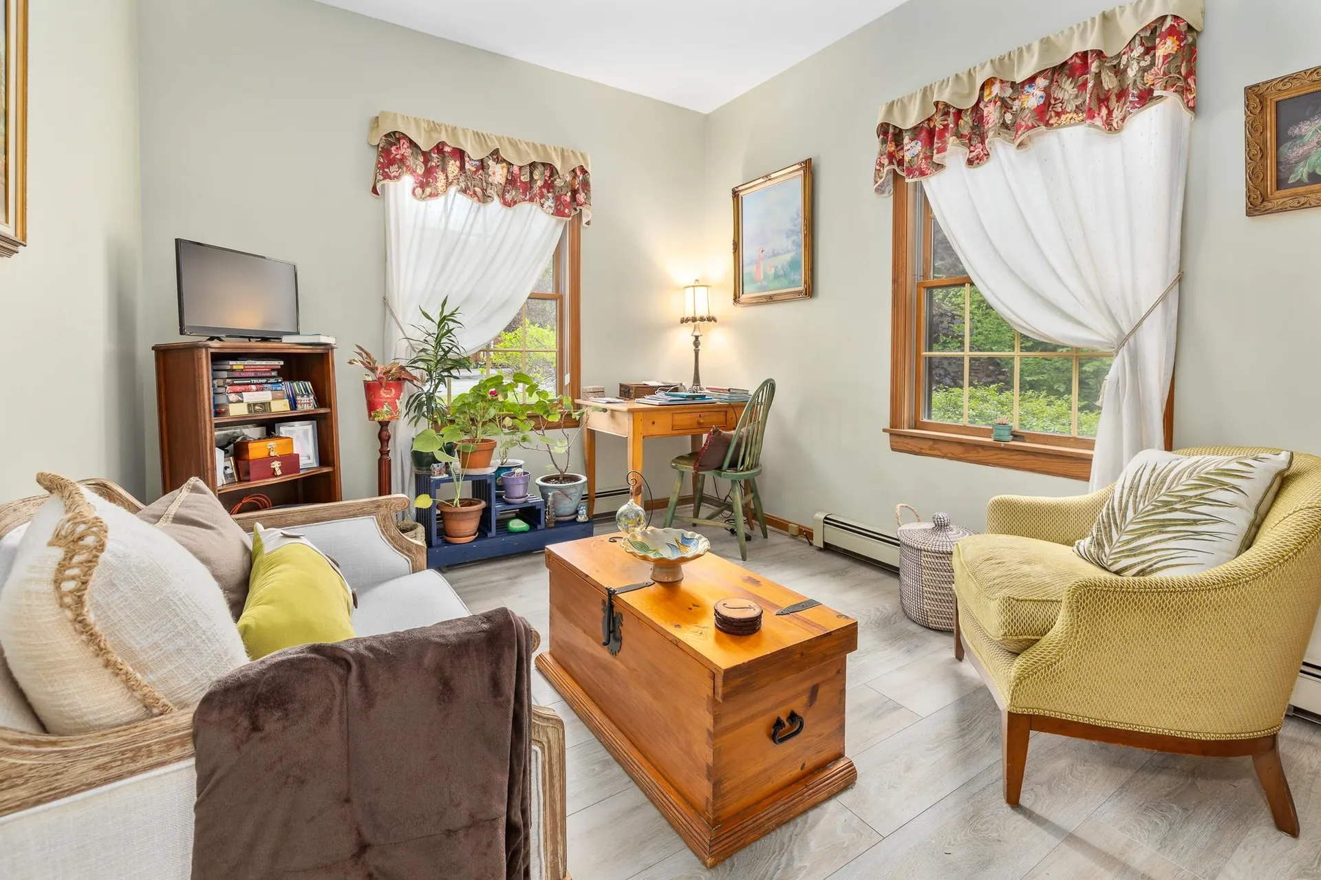 8 Mill Pond Road Grantham NH 03753