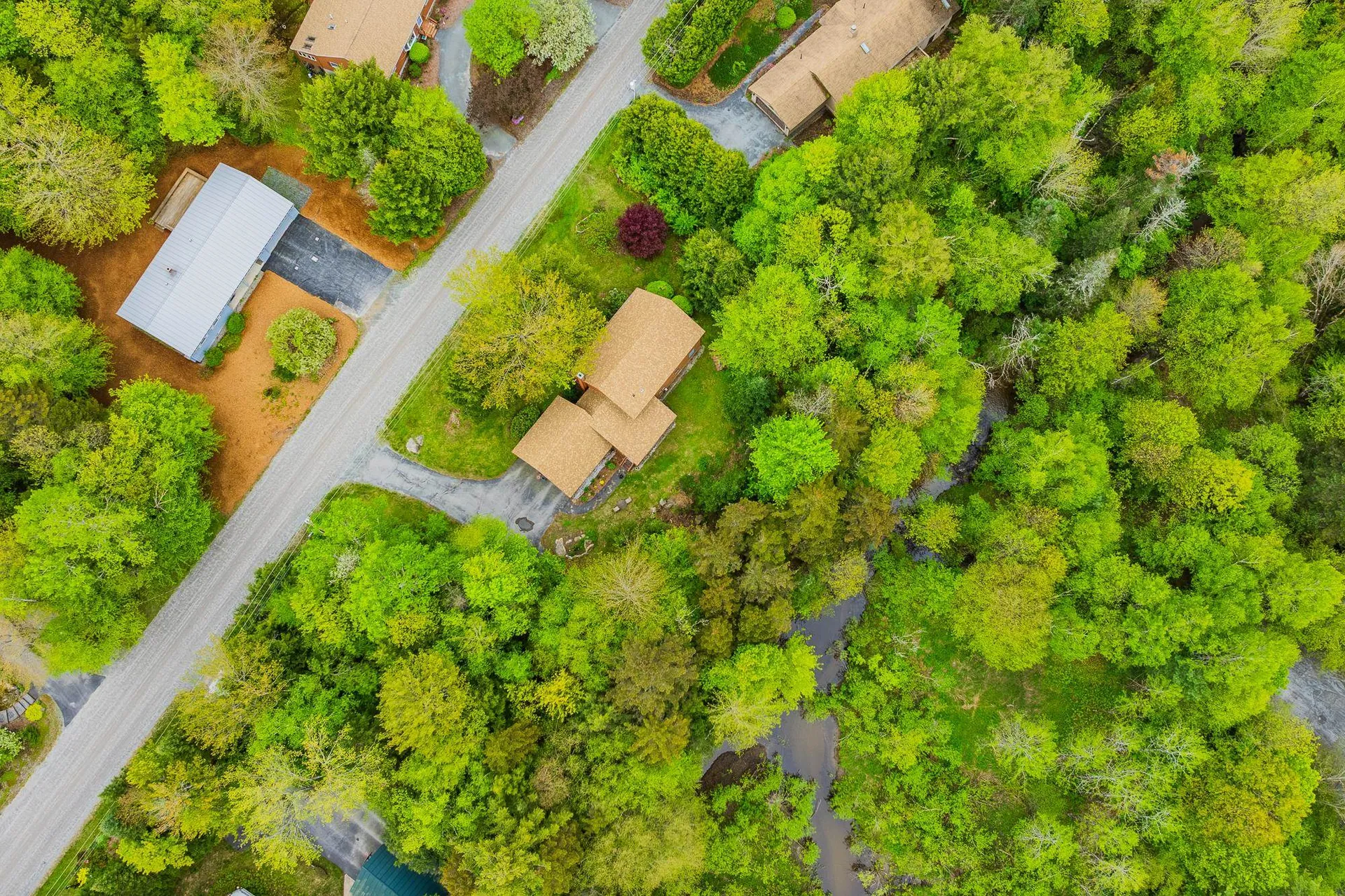 8 Mill Pond Road Grantham NH 03753