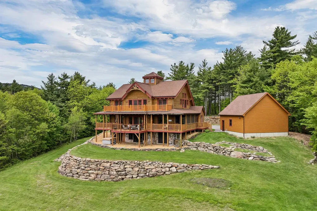 1022 Cherry Valley Road Gilford NH 03249