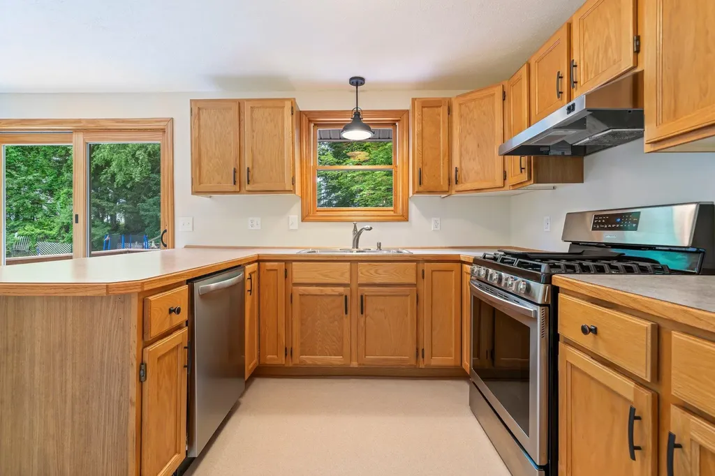 40 Trolley Street Manchester NH 03103