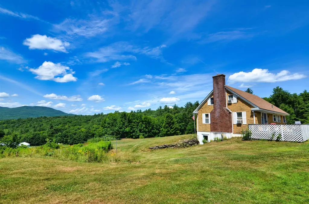 86 Hall Road Andover NH 03216