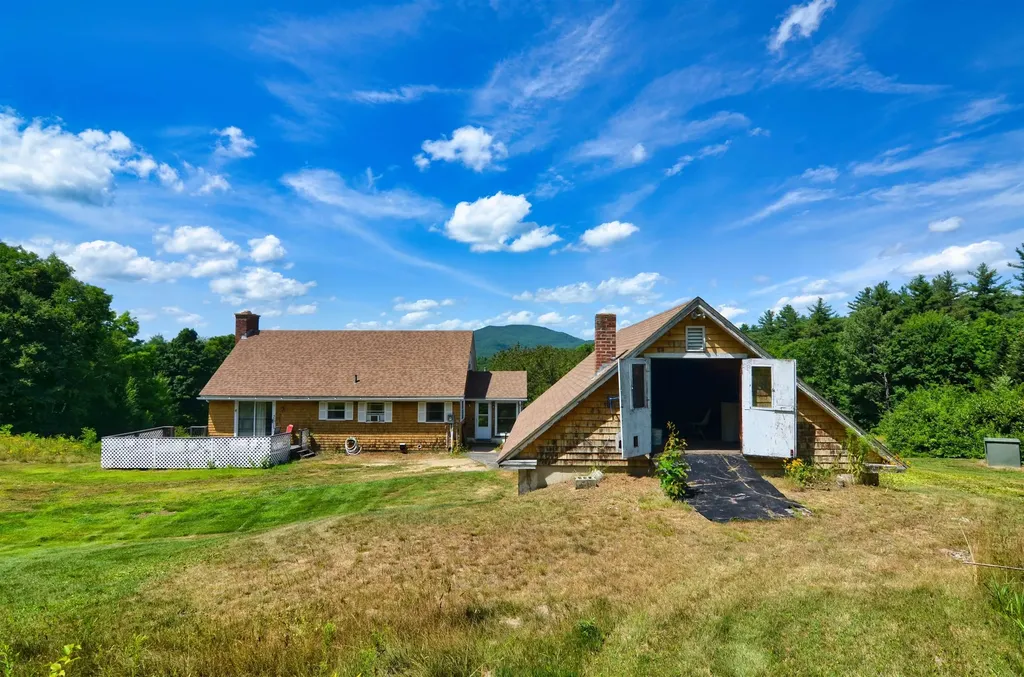 86 Hall Road Andover NH 03216