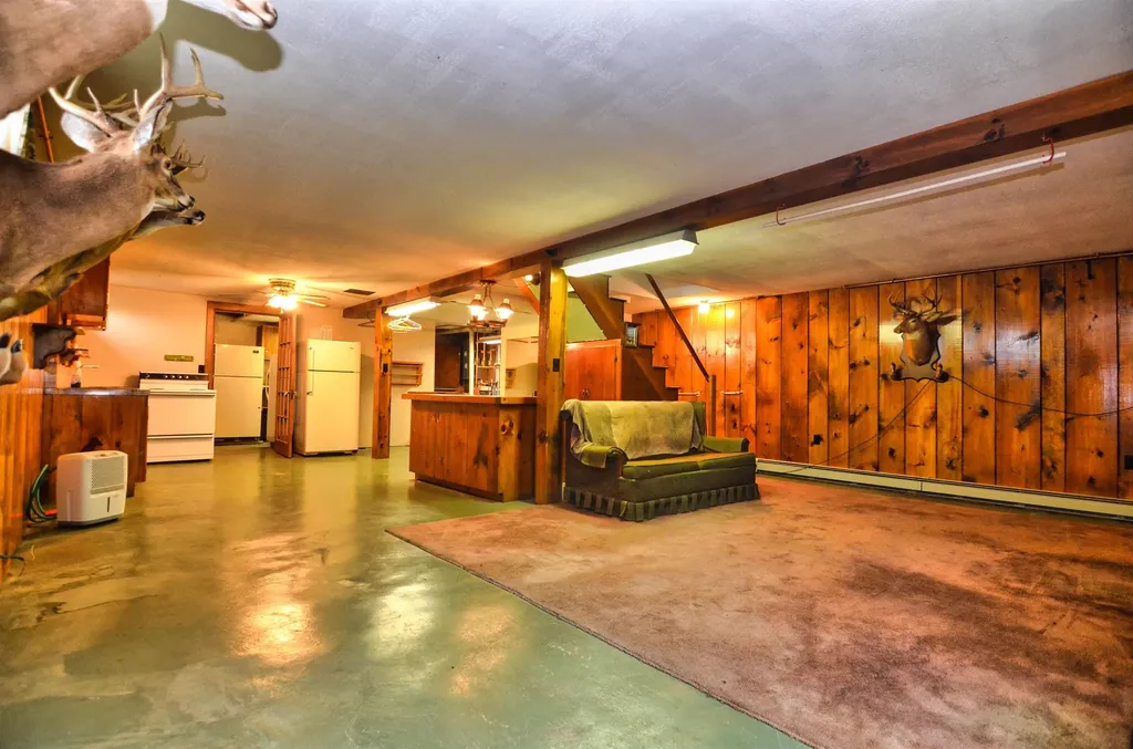 86 Hall Road Andover NH 03216