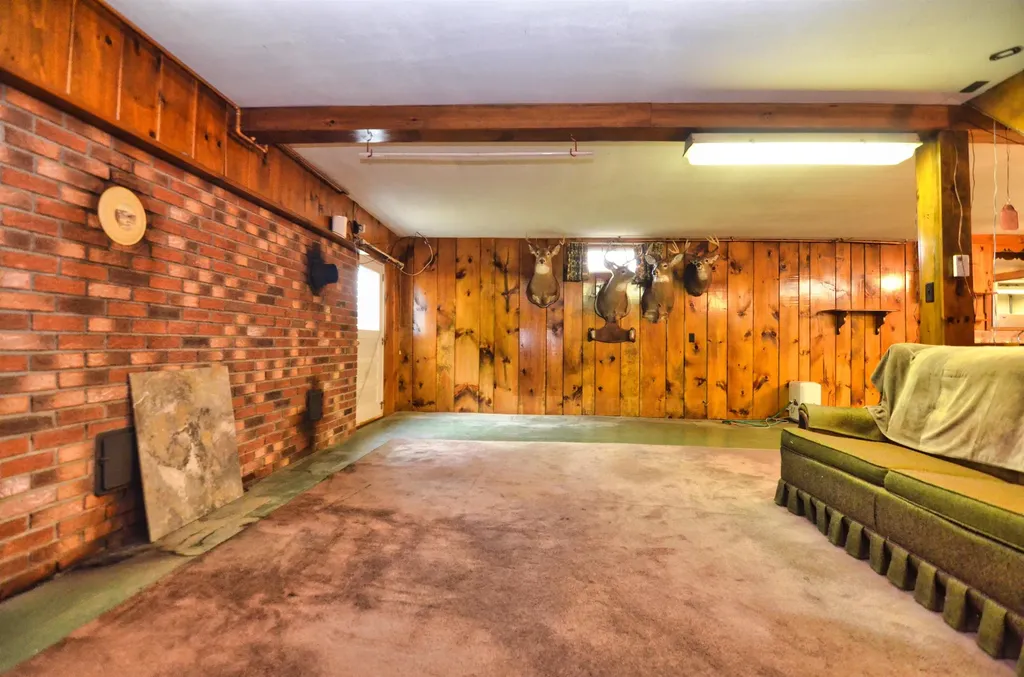 86 Hall Road Andover NH 03216