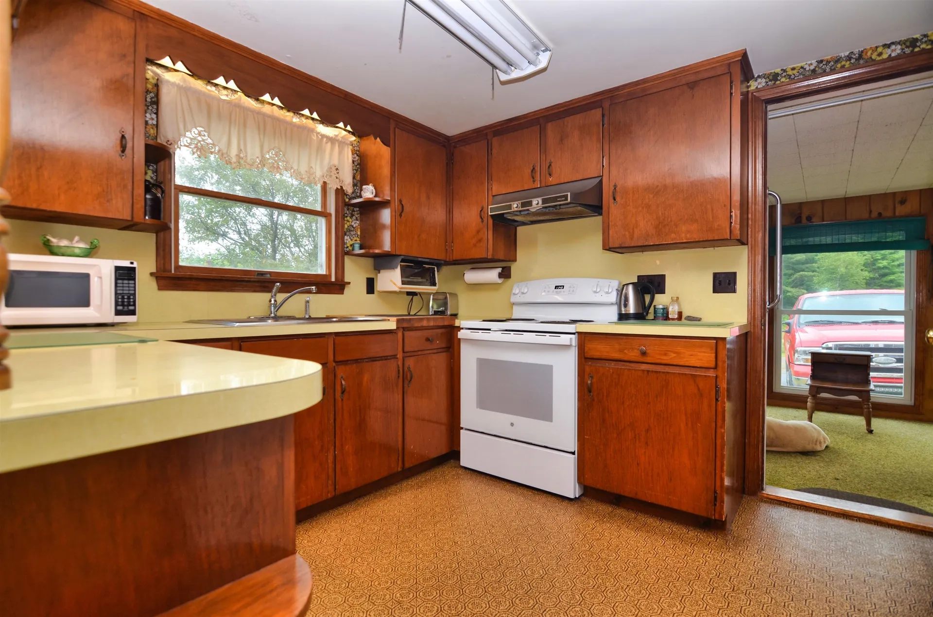 86 Hall Road Andover NH 03216