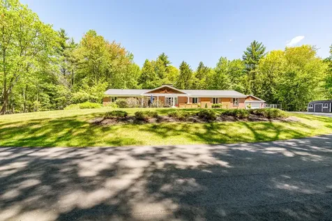 32 Four Rod Road Rochester NH 03867