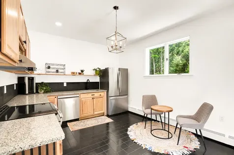 32 Four Rod Road Rochester NH 03867