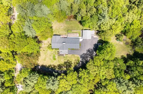 32 Four Rod Road Rochester NH 03867