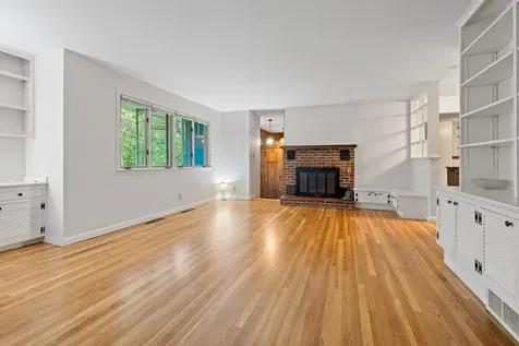 5 Dogford Road Hanover NH 03750