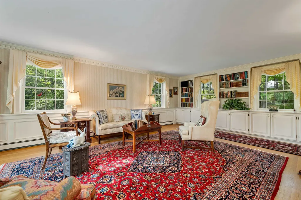 14 Spring Hill Road Moultonborough NH 03254
