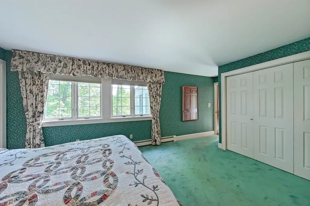 14 Spring Hill Road Moultonborough NH 03254