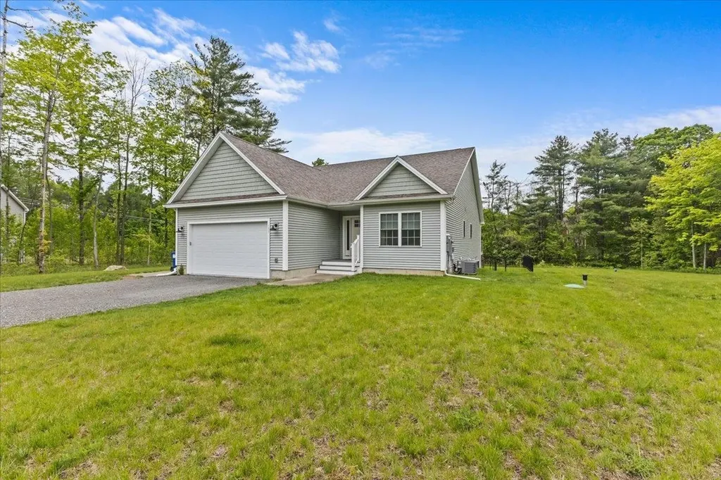 153 Ann Marie Lane Colchester VT 05446