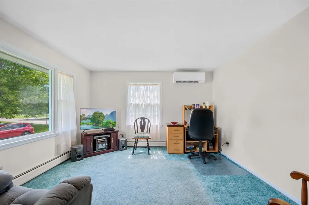 5 Crescent Lane Montpelier VT 05602