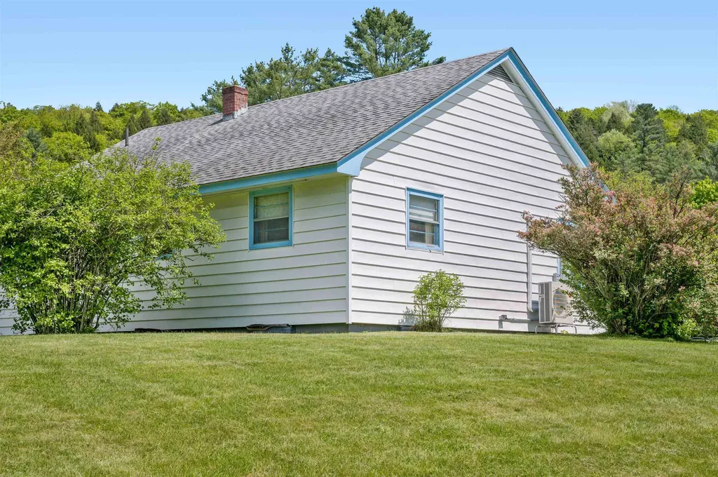 5 Crescent Lane Montpelier VT 05602