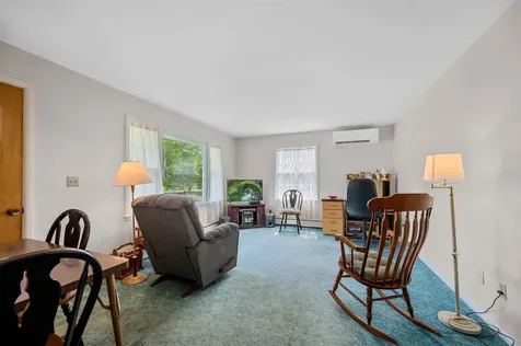 5 Crescent Lane Montpelier VT 05602