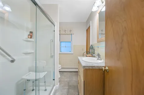 5 Crescent Lane Montpelier VT 05602