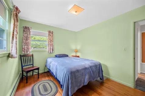 5 Crescent Lane Montpelier VT 05602