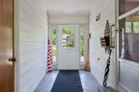 5 Crescent Lane Montpelier VT 05602