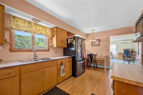 5 Crescent Lane Montpelier VT 05602