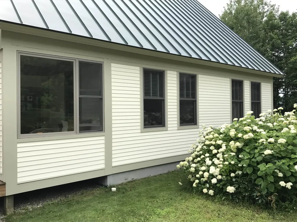 664 East Main Street Richmond VT 05477
