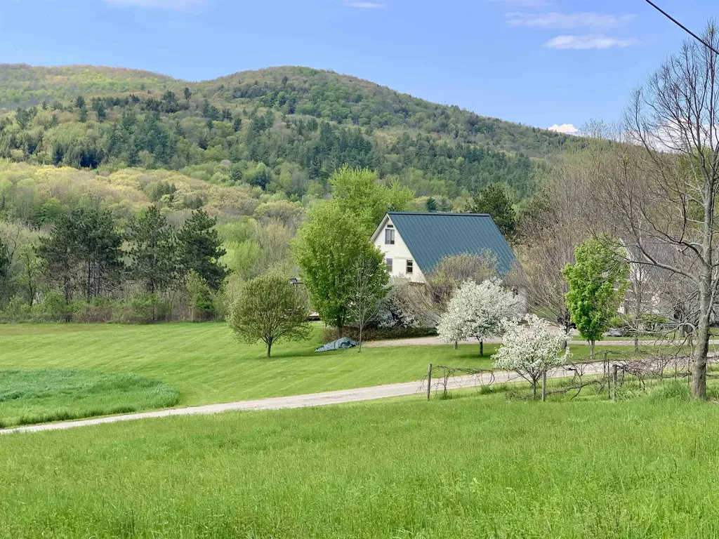 664 East Main Street Richmond VT 05477
