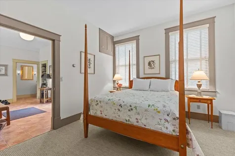 664 East Main Street Richmond VT 05477