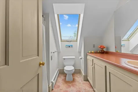 664 East Main Street Richmond VT 05477