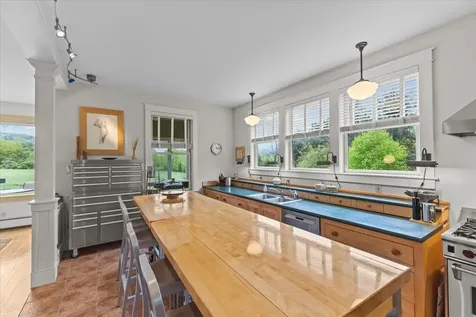 664 East Main Street Richmond VT 05477