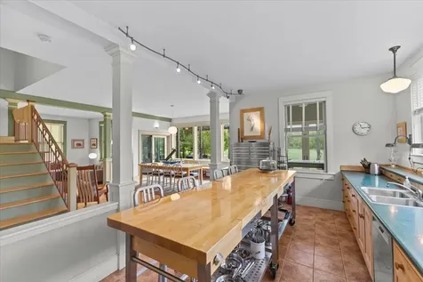 664 East Main Street Richmond VT 05477