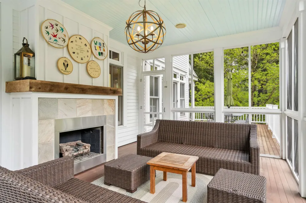 15 Hathorn Hill Extension Woodstock VT 05091