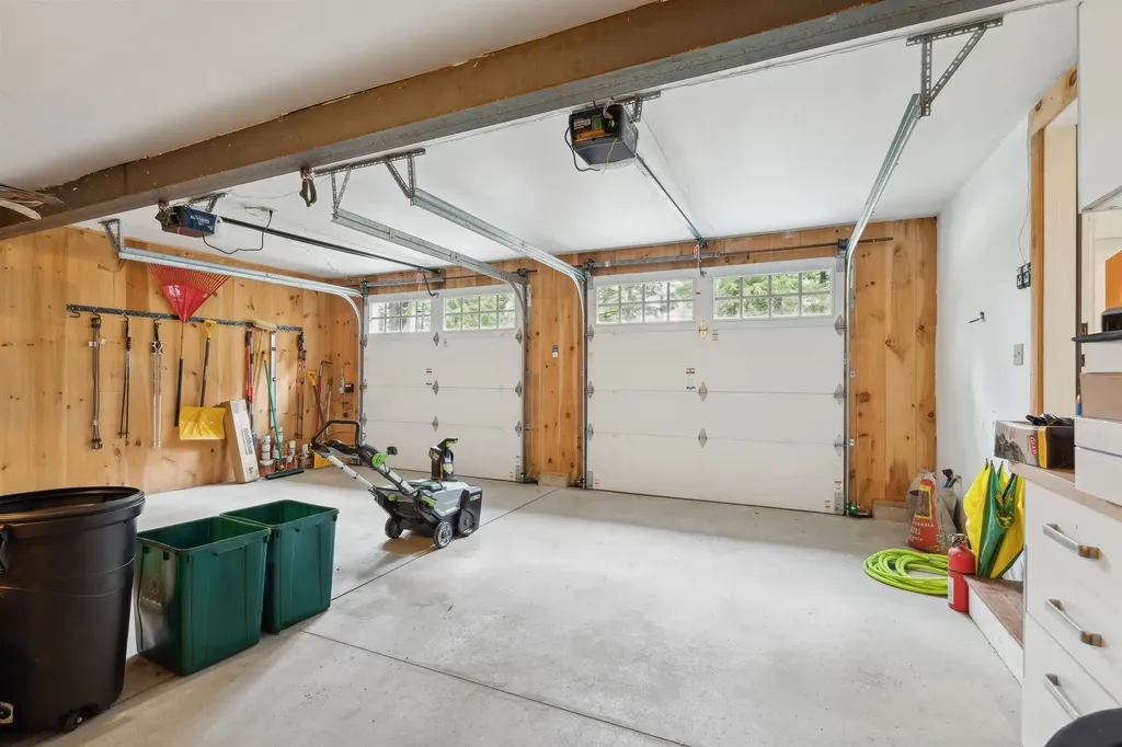 15 Hathorn Hill Extension Woodstock VT 05091