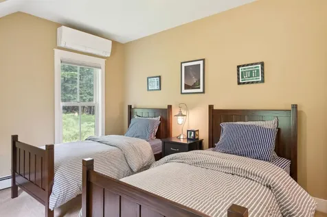 15 Hathorn Hill Extension Woodstock VT 05091