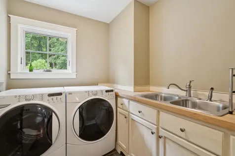 15 Hathorn Hill Extension Woodstock VT 05091