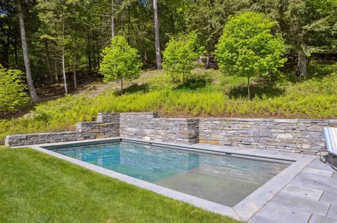 15 Hathorn Hill Extension Woodstock VT 05091