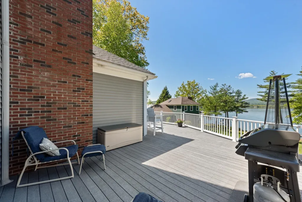 179 Tomahawk Trail Bridgewater NH 03222